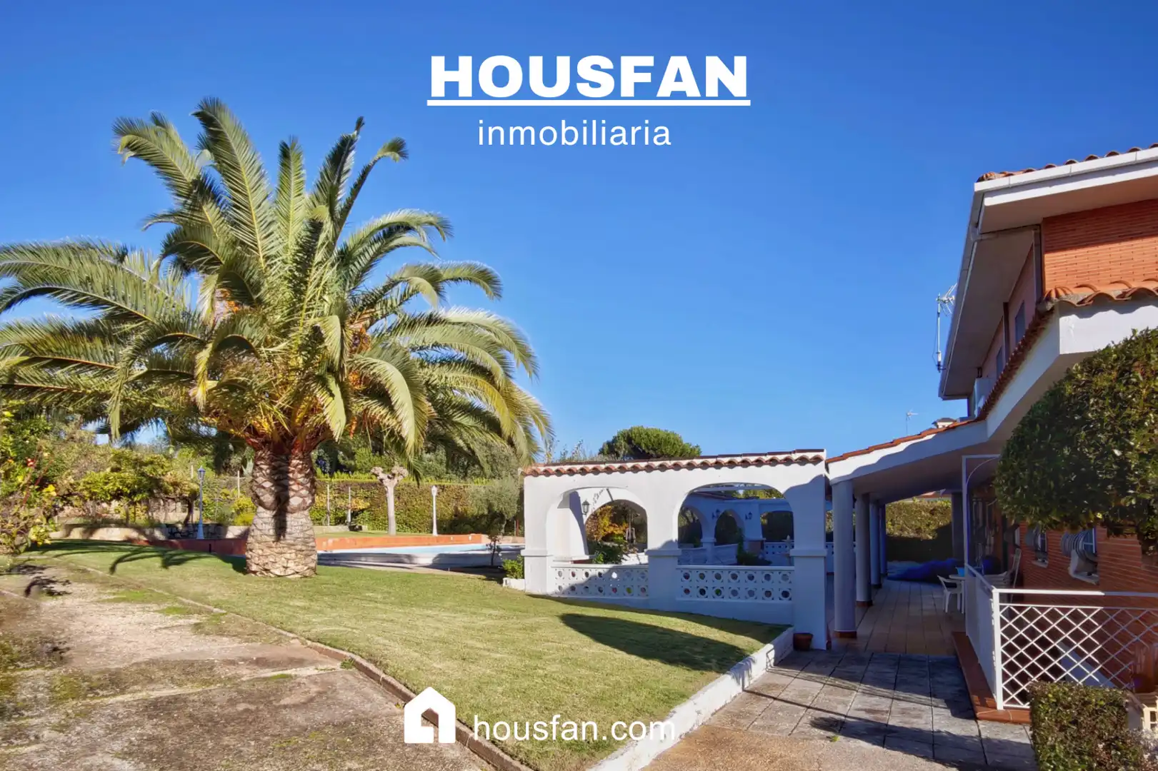 Exterior view of Houses for sale in Cáceres  with Air Conditioner, Heating and Private garden
