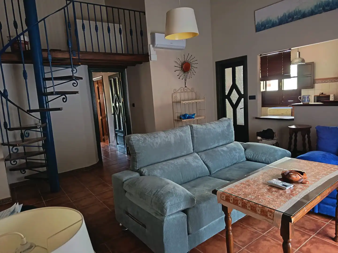 Living room of Flat for rent in Ronda  with Air Conditioner, Heating and Furnished