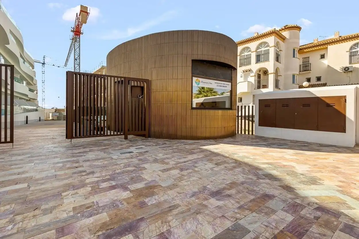Exterior view of Flat for sale in Orihuela  with Air Conditioner, Terrace and Furnished