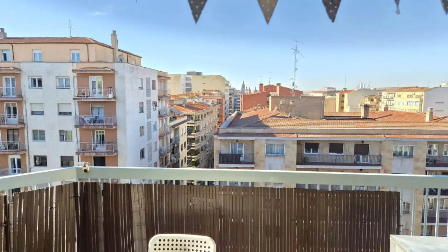 Terraza de Piso de alquiler en Salamanca con Calefacción, Parquet y Amueblado
