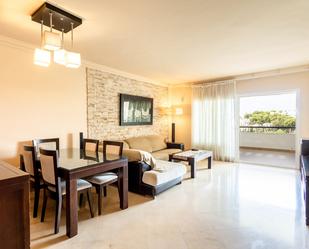 Living room of Apartment for sale in Marbella  with Air Conditioner, Terrace and Swimming Pool