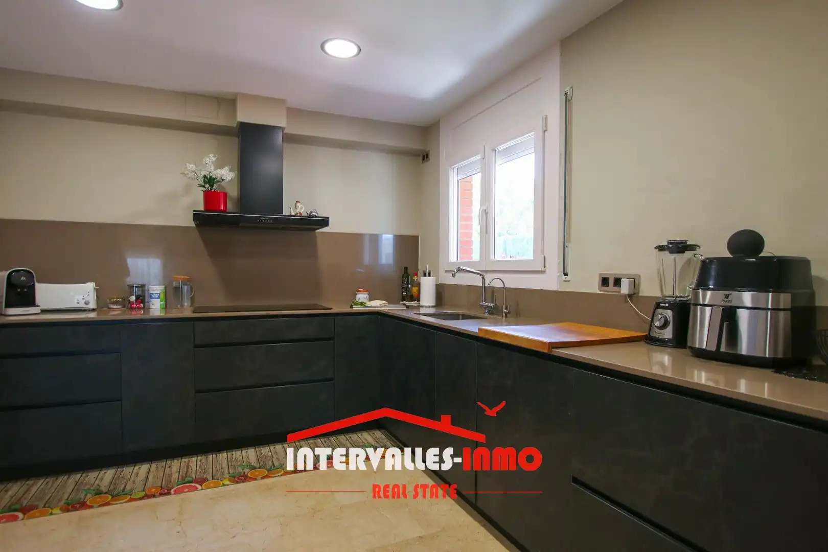 Kitchen of Houses for sale in Bigues i Riells del Fai  with Air Conditioner, Heating and Private garden
