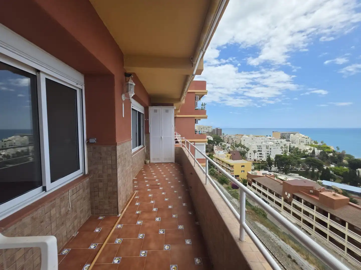 Terrasse von Wohnungen zum Verkauf in Torremolinos mit Terrasse und Gemeinschaftspool
