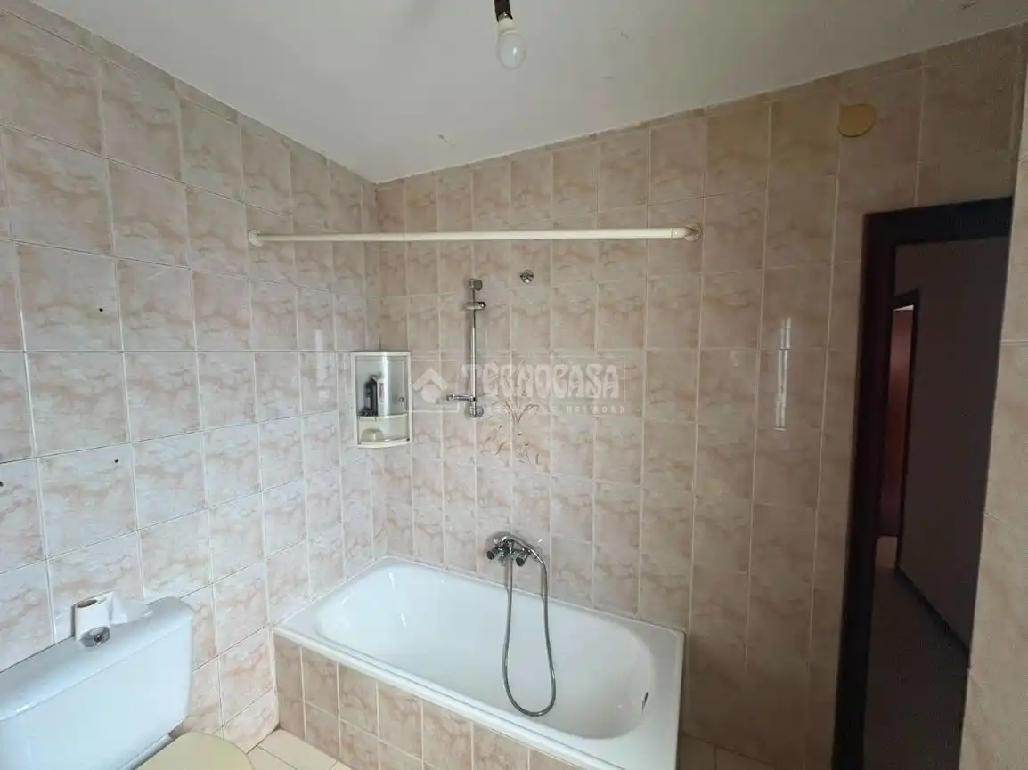 Casa adosada en venta en Los Villares