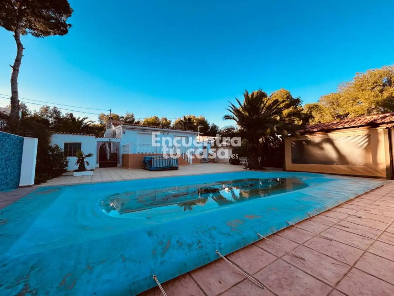 Vista exterior de Casa o chalet en venta en La Nucia con Aire acondicionado, Jardín privado y Terraza