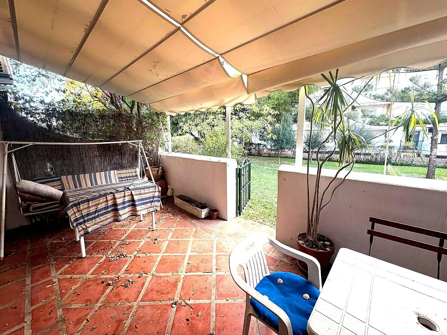 Terrassa de Casa adosada en venda en Fuengirola amb Aire condicionat, Jardí privat i Terrassa