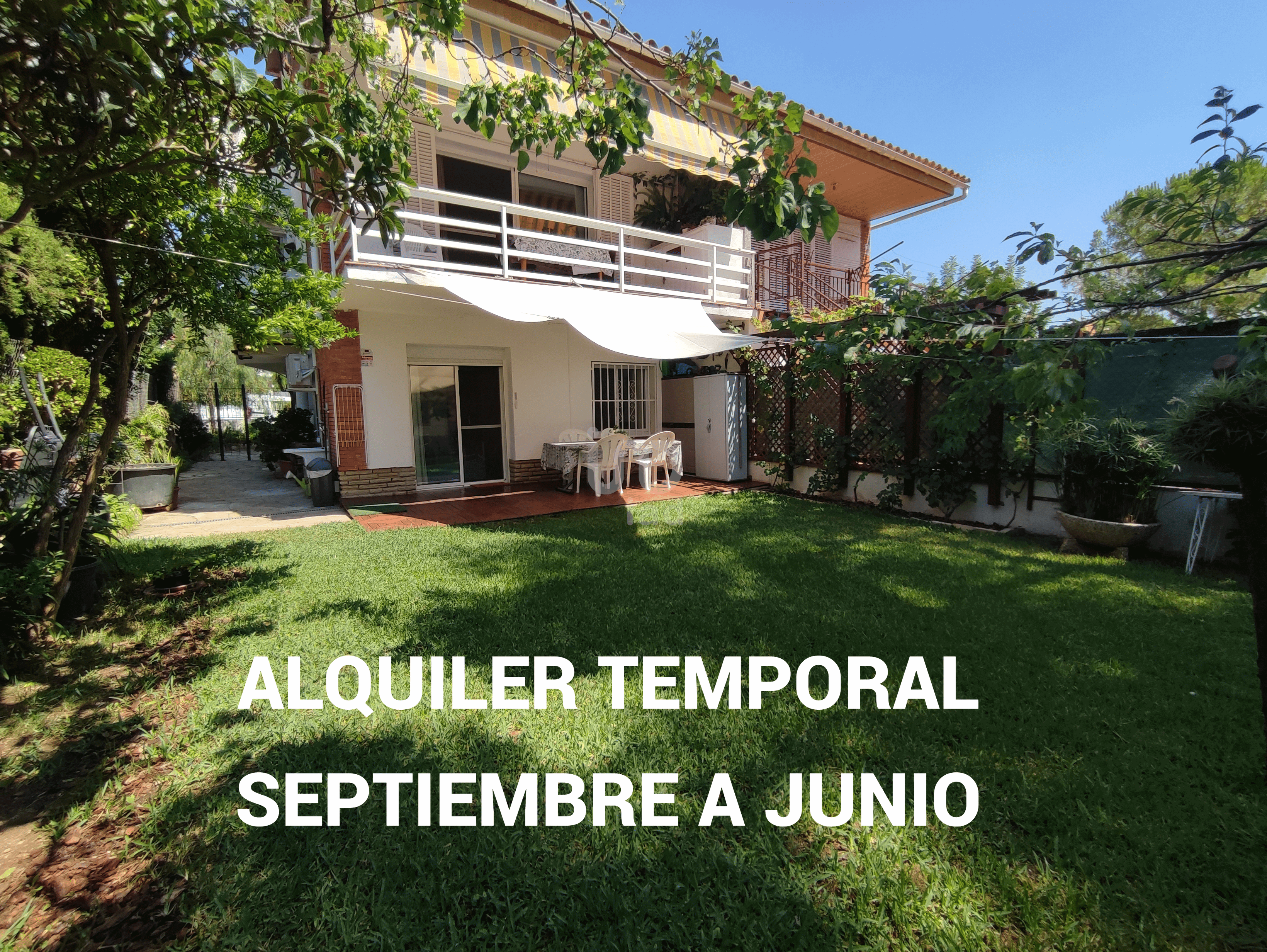 Jardí de Casa o xalet de lloguer en Cunit