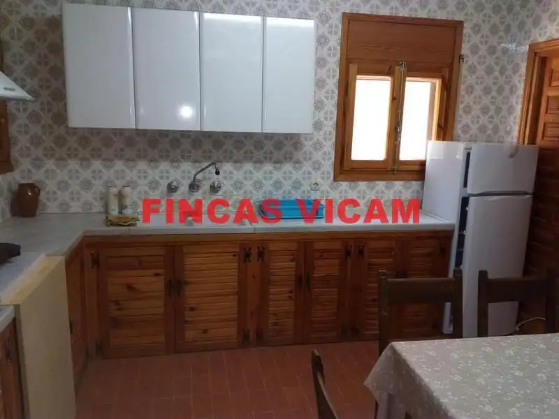 Cuina de Finca rústica en venda en Agüero amb Calefacció, Jardí privat i Terrassa