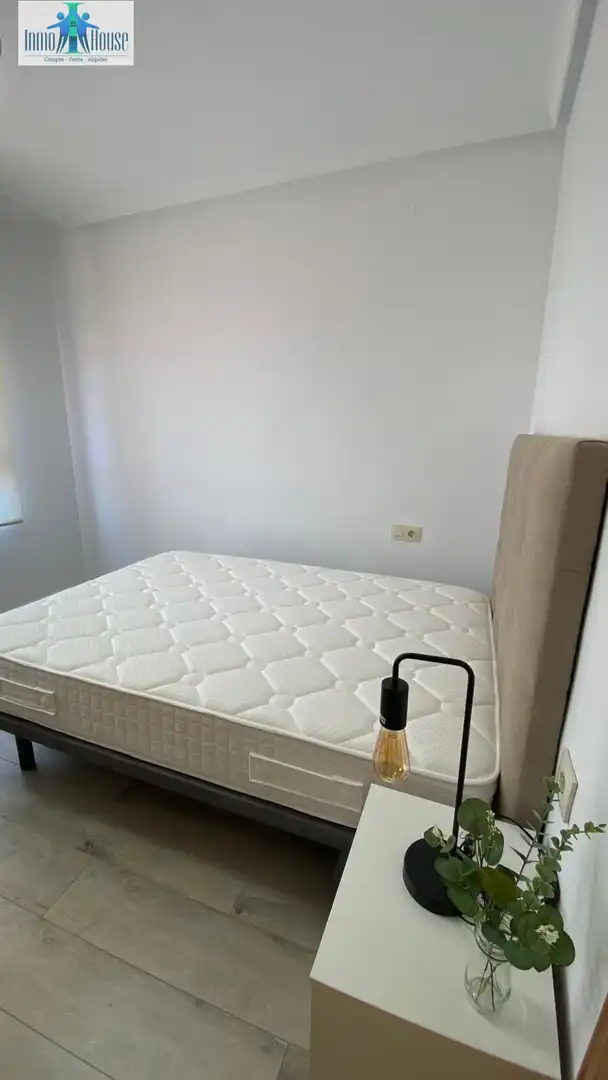 Habitación de Piso de alquiler en Albacete con Aire acondicionado, Calefacción y Terraza