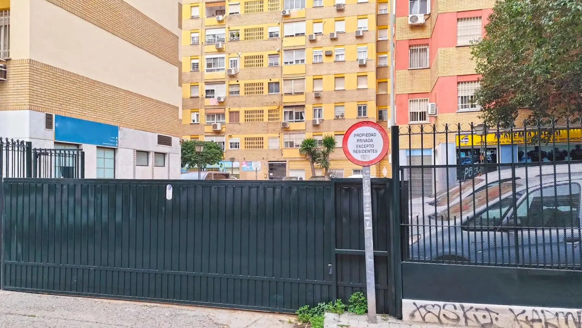Planta baja en venta en Calle Pérez Hervás, San Carlos - San José