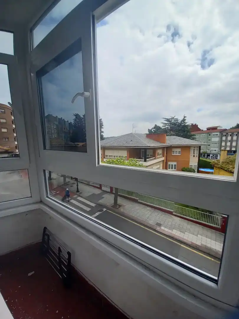 Vista exterior de Pis en venda en Castrillón amb Calefacció, Terrassa i Traster