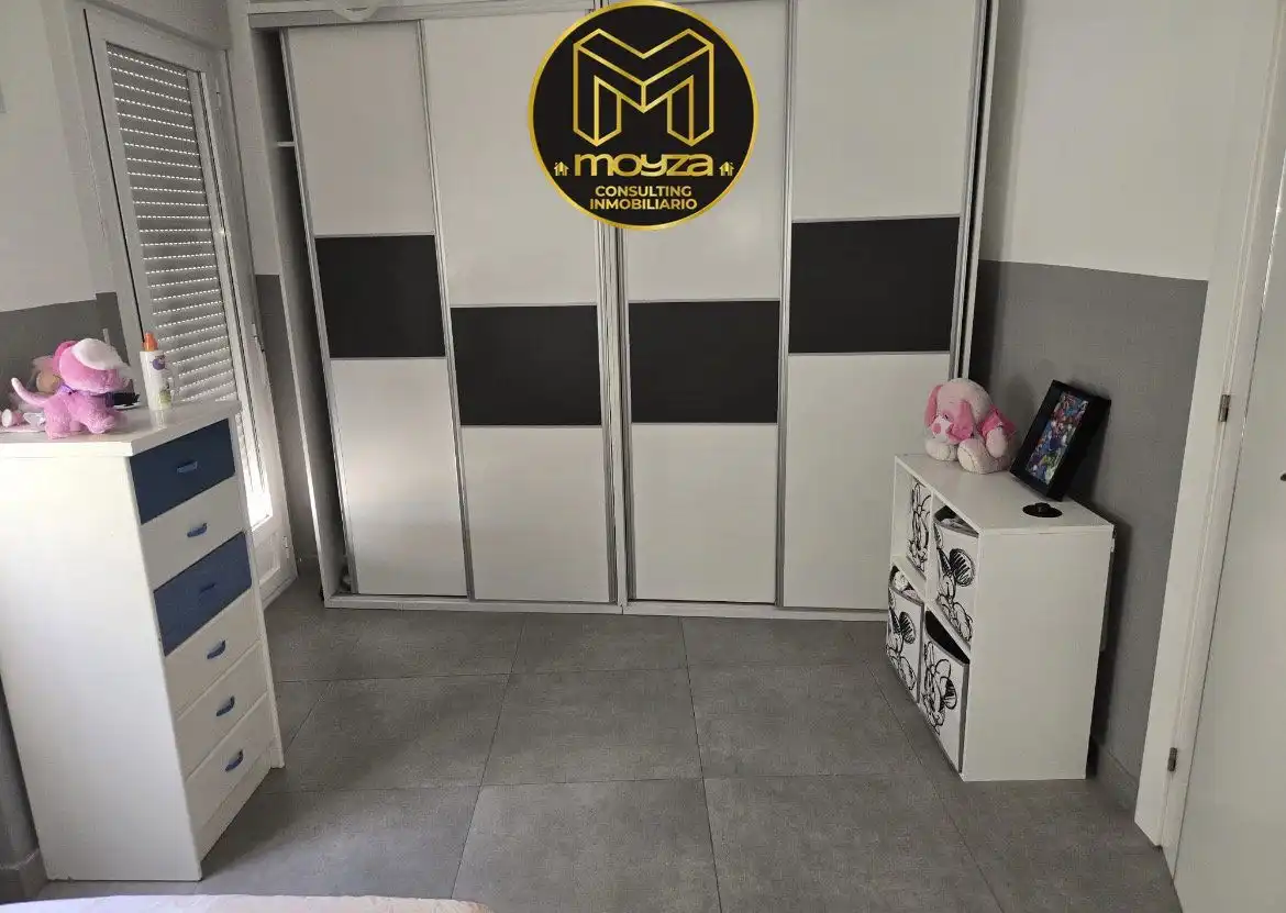 Bedroom of Houses for sale in Torredelcampo, Jaén