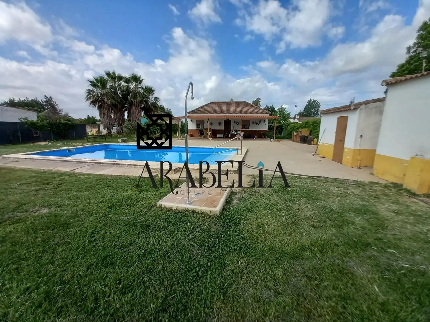 Garden of Houses for sale in Córdoba  with Air Conditioner, Heating and Private garden