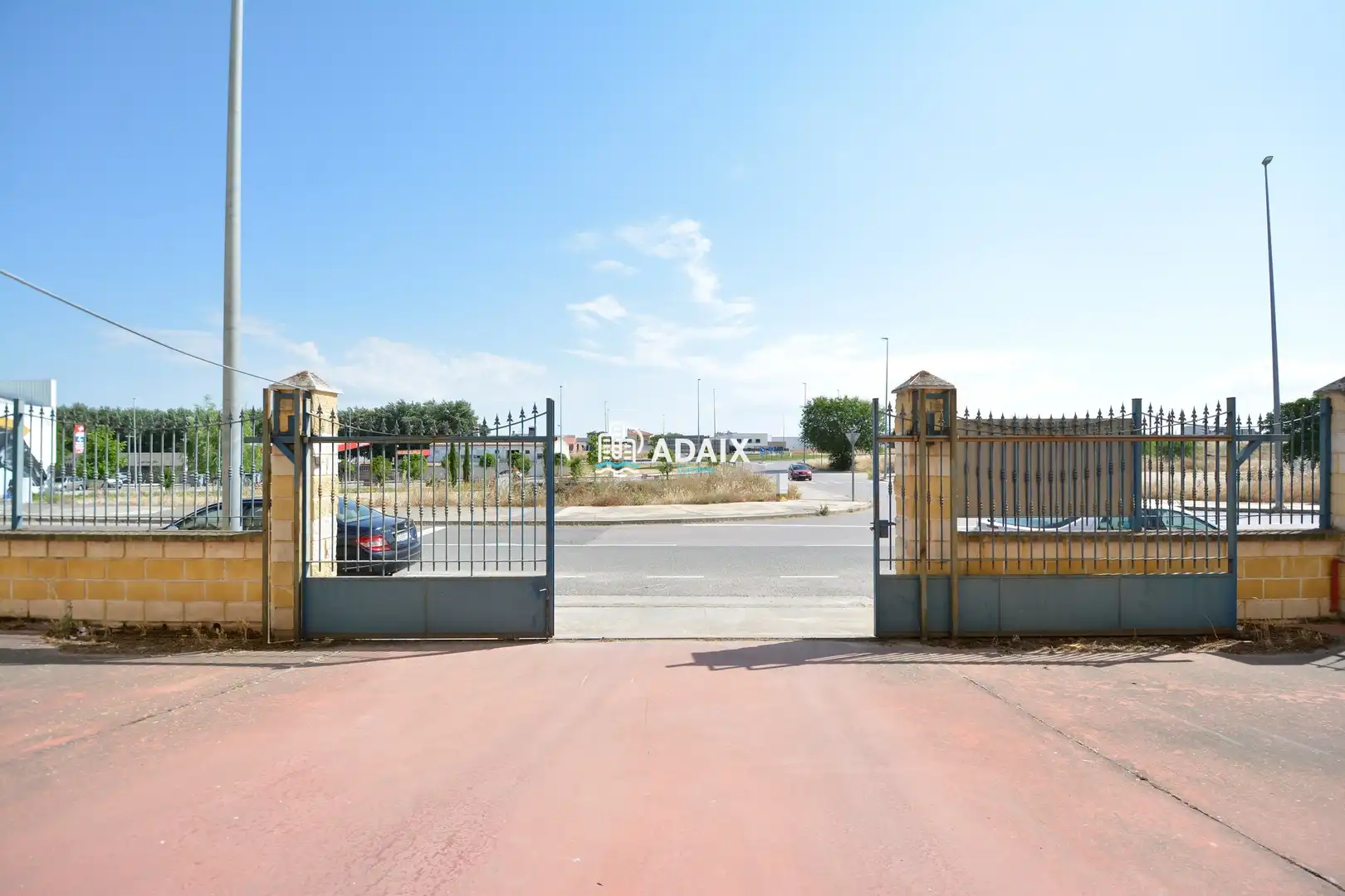 Nave industrial en venta en Arroyo de la Luz