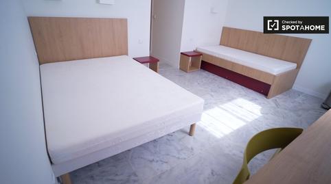 Photo 2 of Study to share in Triana Oeste, Sevilla