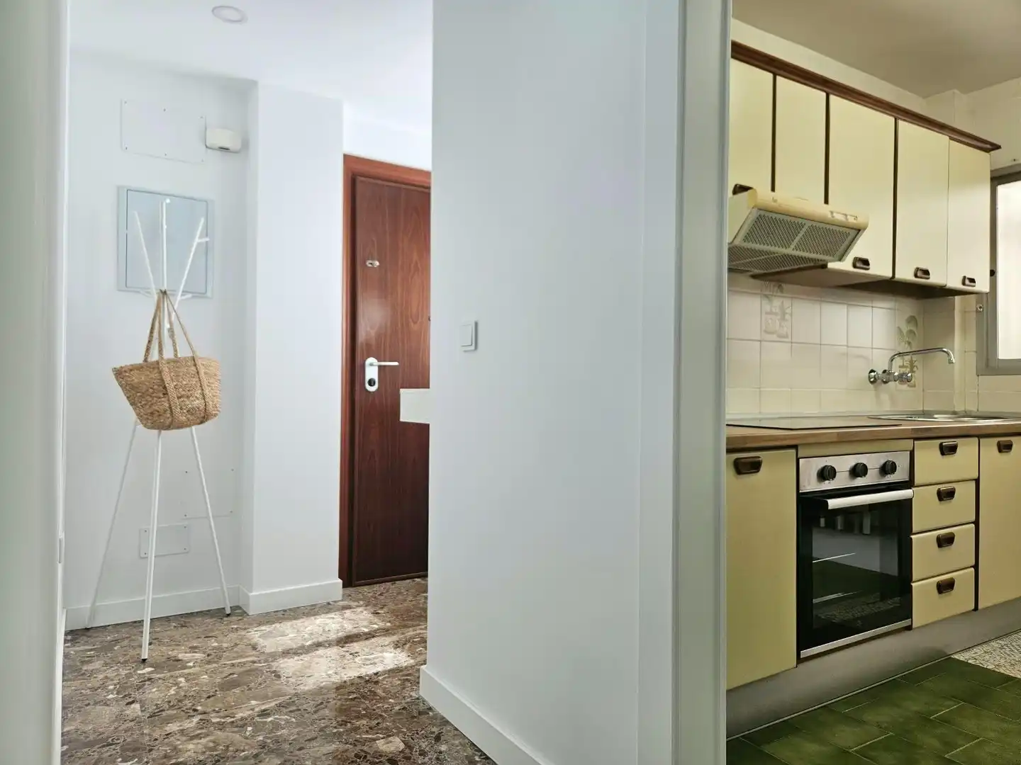 Flat with lift to rent in CUARTELES, imagen 43