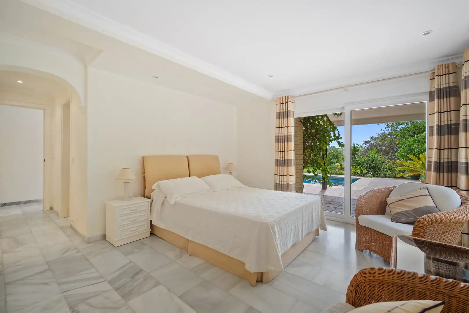 Haus mit Terrasse zum Verkauf in San Pedro de Alcántara, imagen 15