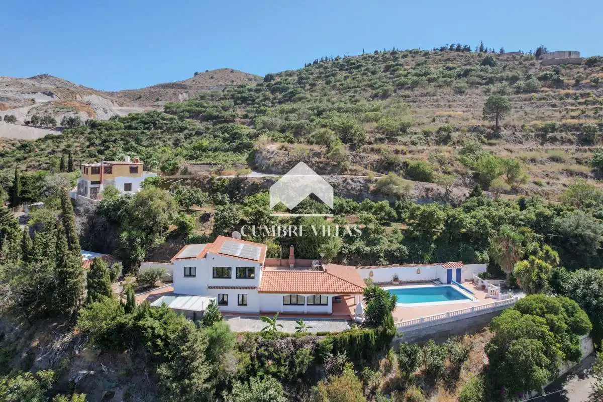 Außenansicht von Country house zum Verkauf in Torrenueva Costa mit Privatgarten, Terrasse und Abstellraum