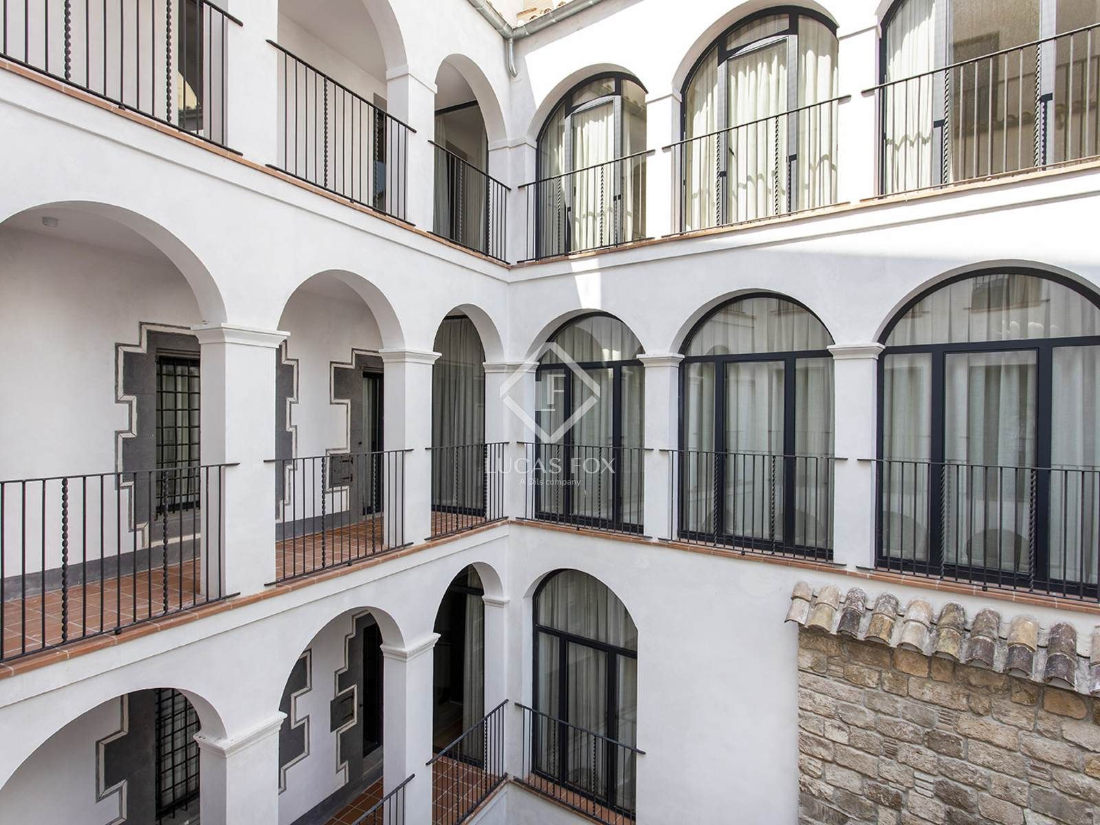 Vista exterior de Àtic de lloguer en  Barcelona Capital amb Aire condicionat, Calefacció i Parquet