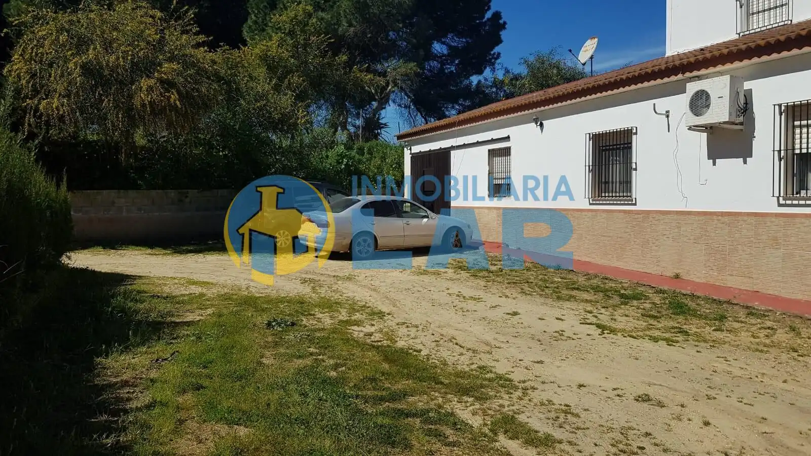 Vista exterior de Casa o chalet en venta en Moguer
