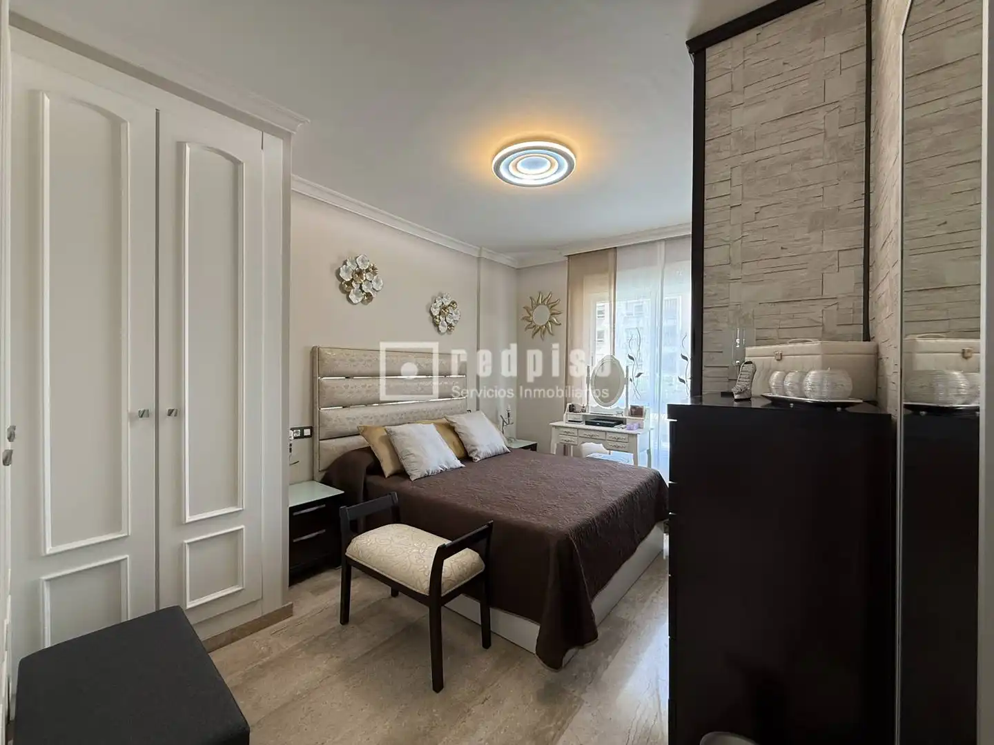 Habitación de Piso en venta en Málaga con Aire acondicionado, Calefacción y Jardín privado