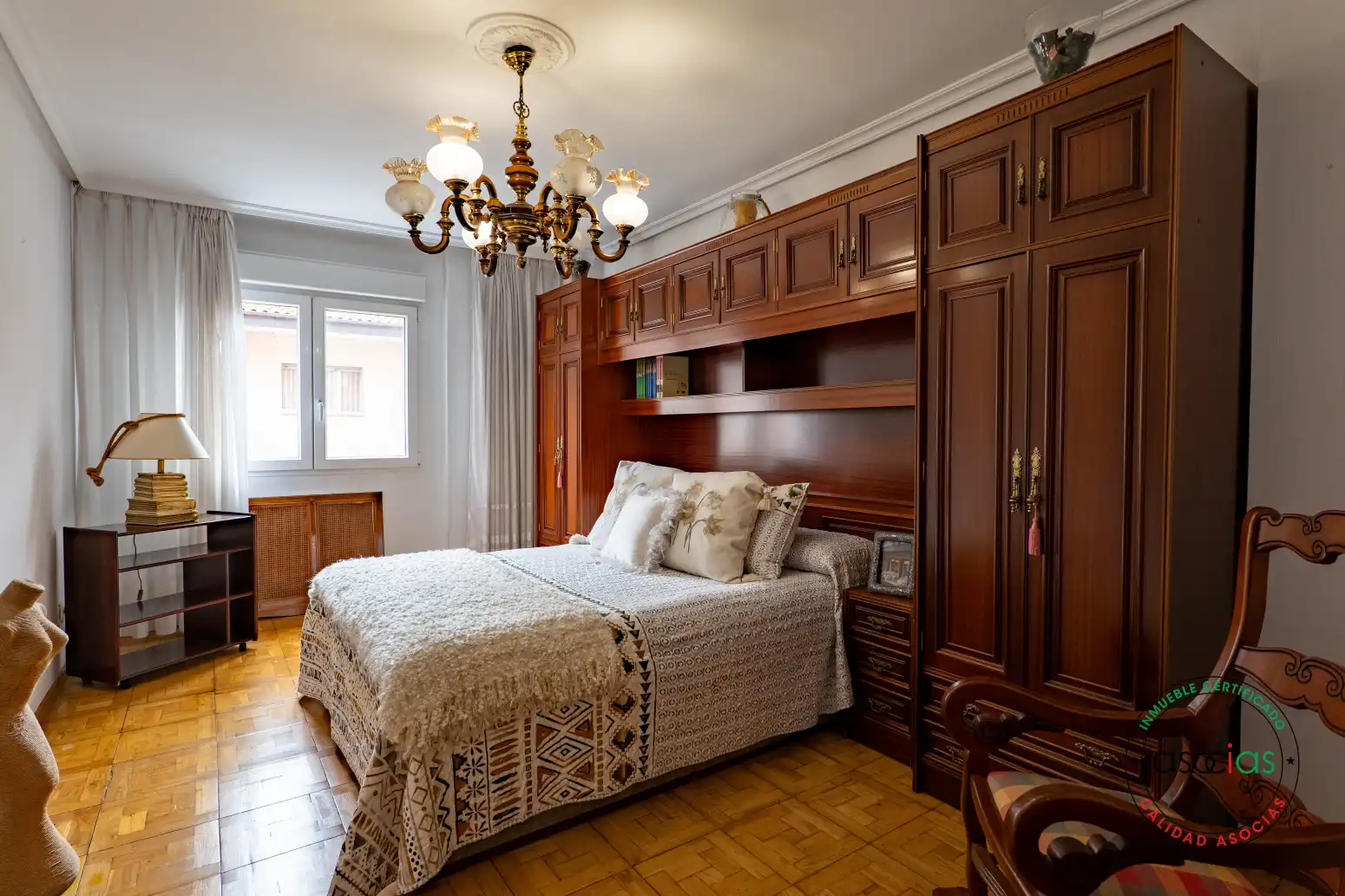 Habitación de Piso en venta en Gijón  con Calefacción