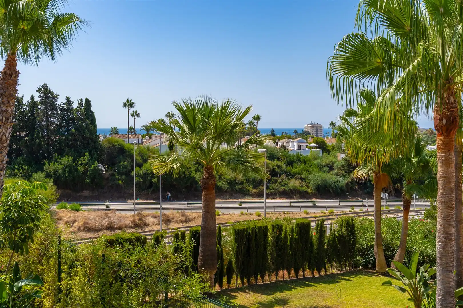 Jardí de Casa o xalet en venda en Estepona