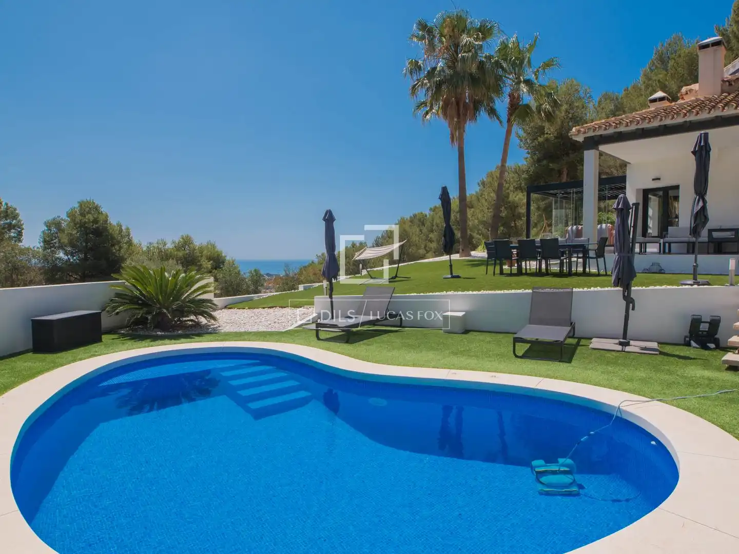 Piscina de Casa o chalet en venta en Málaga con Aire acondicionado, Calefacción y Jardín privado