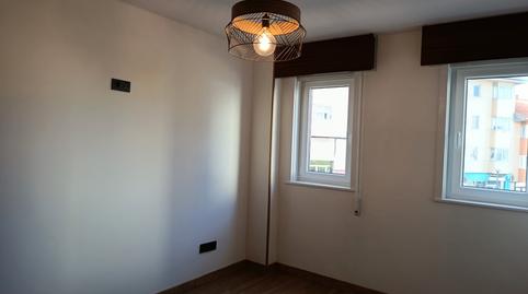 Photo 3 of Flat to rent in Rúa Calderón de la Barca, Oseiro, A Coruña
