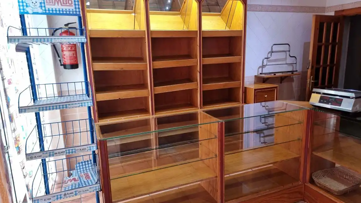 Commercial properties for rent in N/A, San Martín del Rey Aurelio