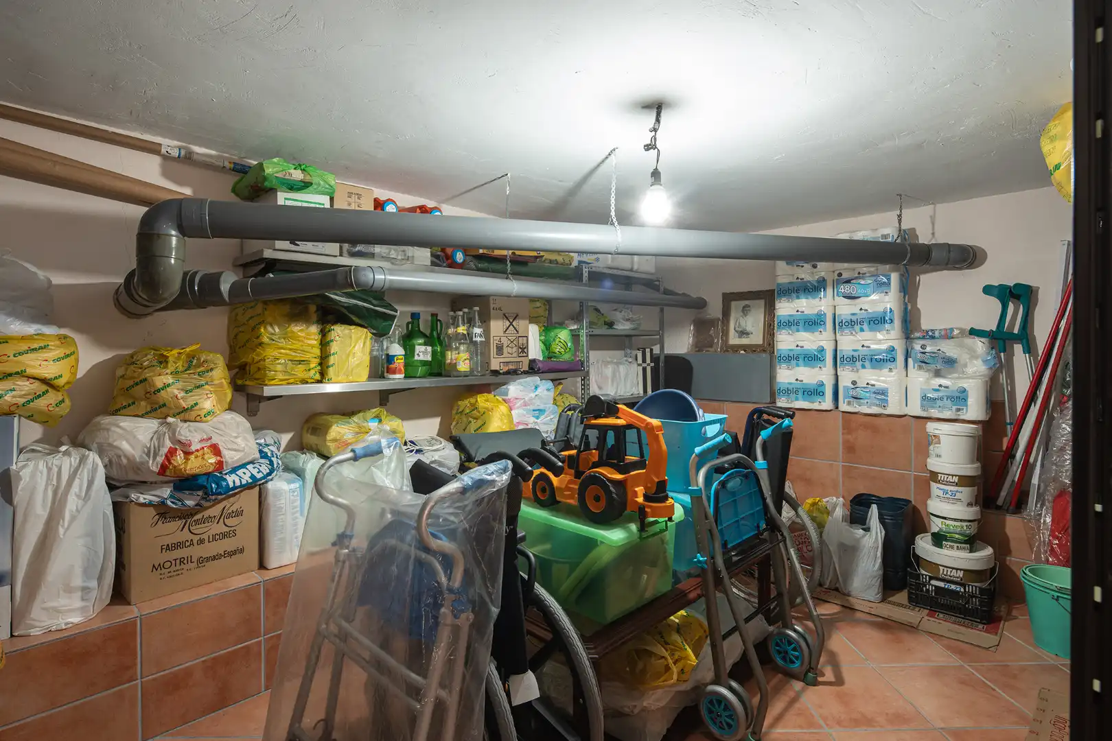 Casa adosada en venta en Angustias - Chana - Encina