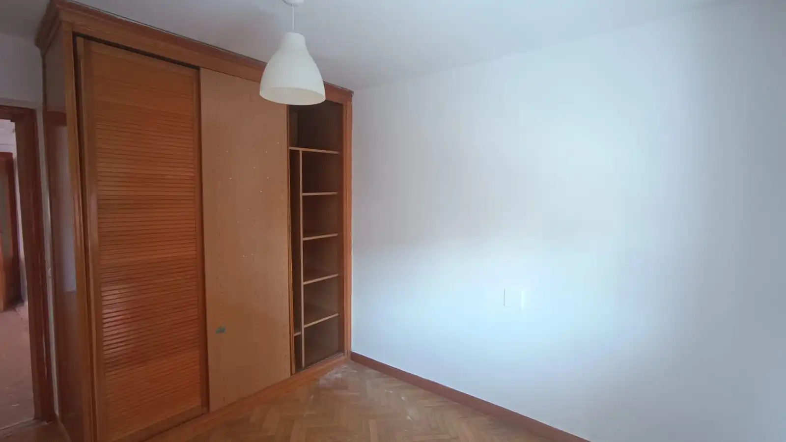 Dormitori de Pis en venda en Carabanchel
