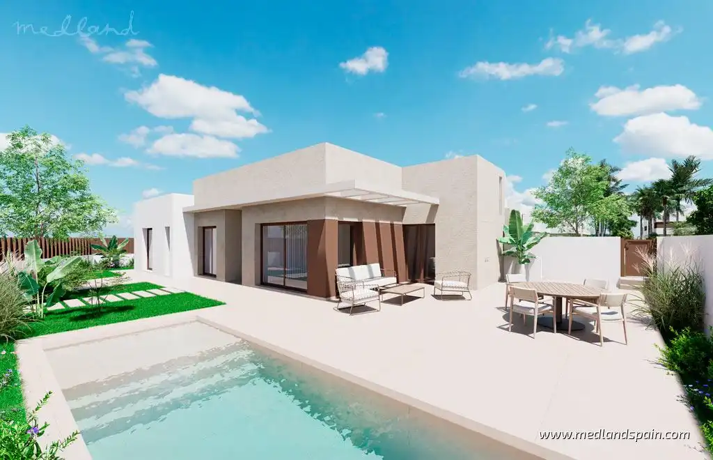 Villa mit Pool zum Verkauf in Las Lomas de Rame - Bahía Bella