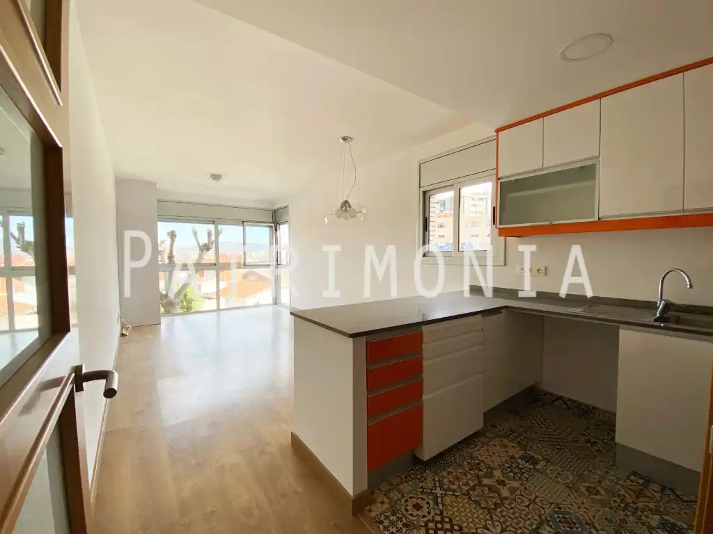Cocina de Piso en venta en Barcelona