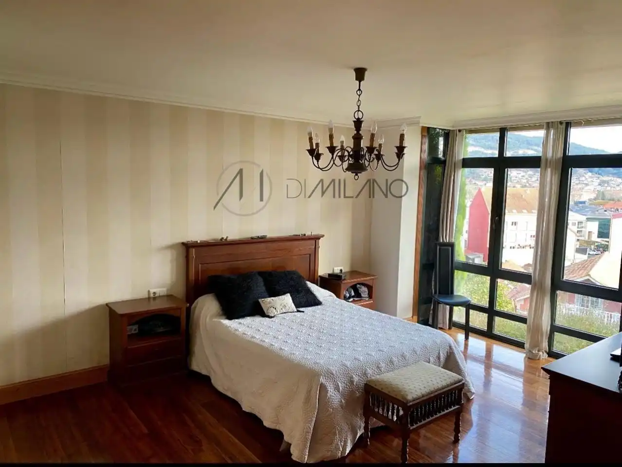Dormitori de Casa o xalet en venda en Moaña amb Calefacció, Jardí privat i Terrassa