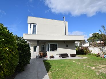 Casa con balcone in vendita a Miño