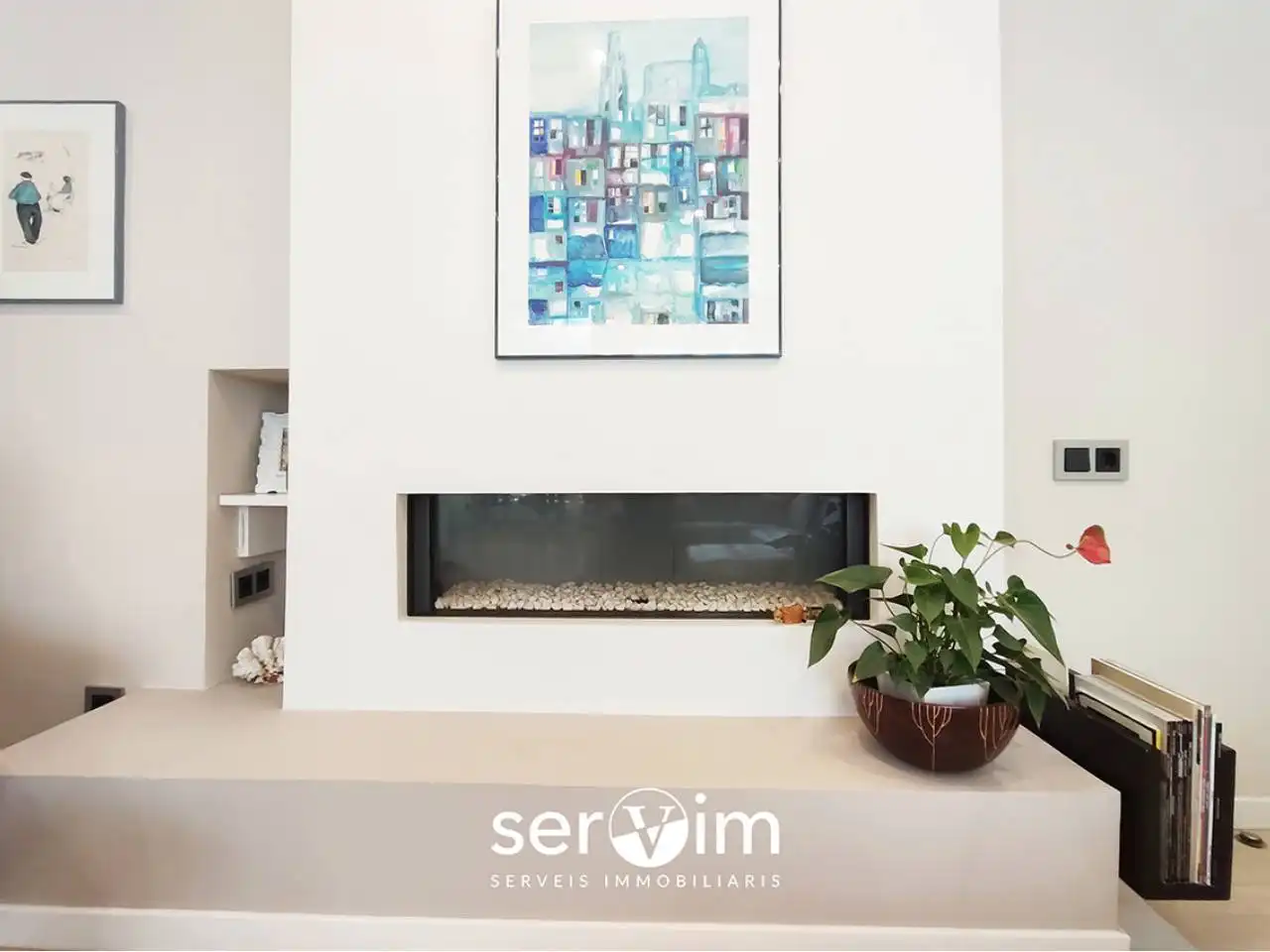 Sala de estar de Casa adosada en venta en Girona con Aire acondicionado, Calefacción y Jardín privado