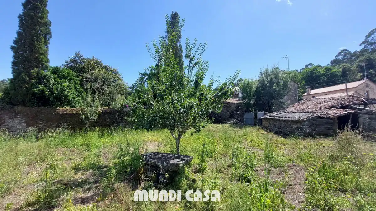 Houses for sale in Boiro