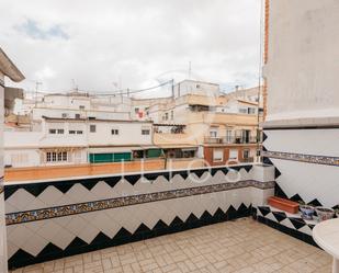 Vista exterior de Àtic en venda en  Valencia Capital amb Terrassa i Moblat