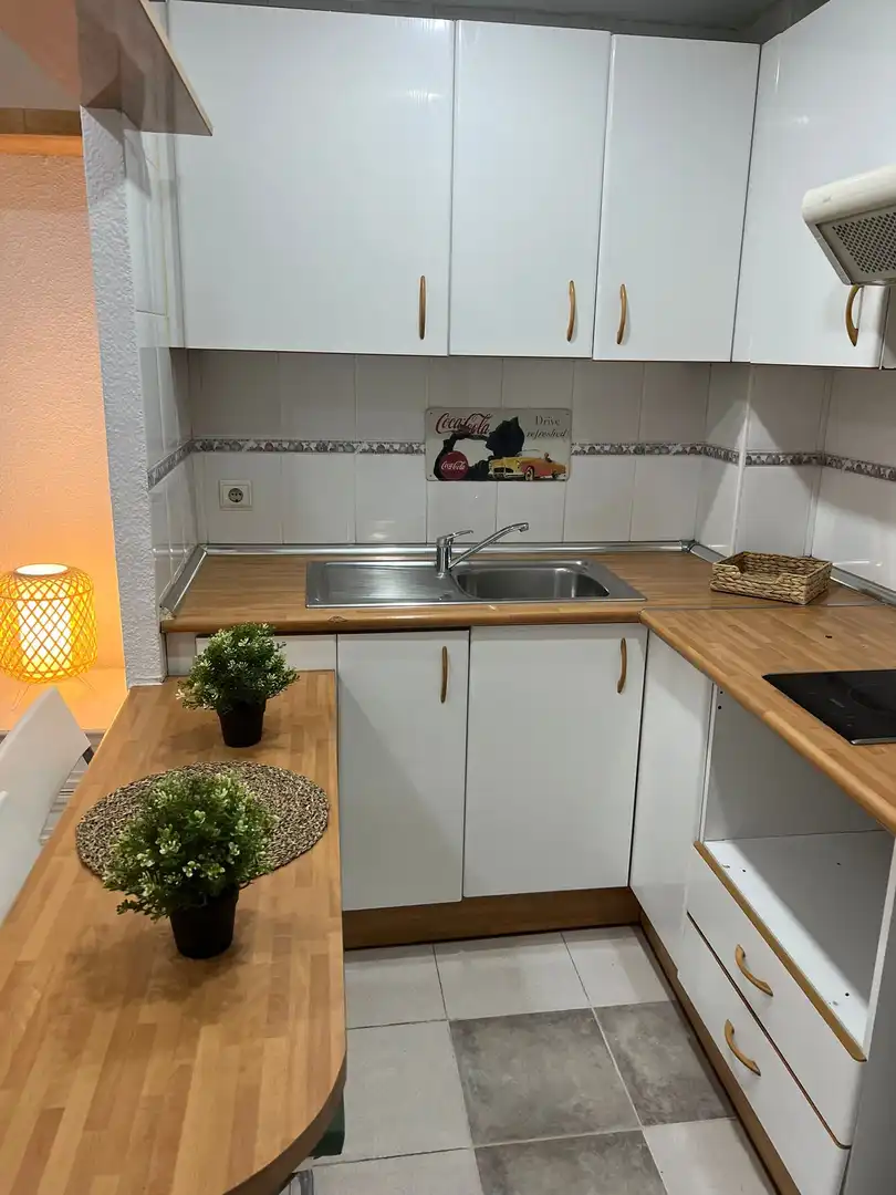 Flat for rent in Carrer de Manso, 58, Sant Antoni