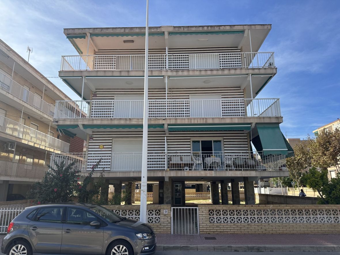 Vista exterior de Apartament en venda en Santa Pola amb Calefacció, Terrassa i Traster