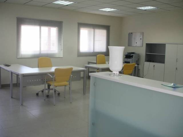 Oficina en Alquiler en Torrellano