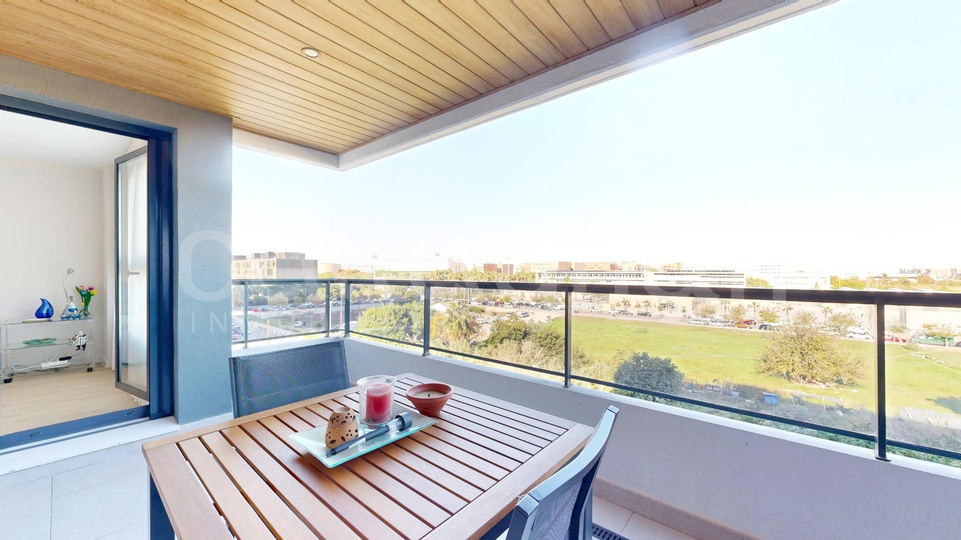 Terraza de Piso en venta en  Valencia Capital con Aire acondicionado, Jardín privado y Terraza