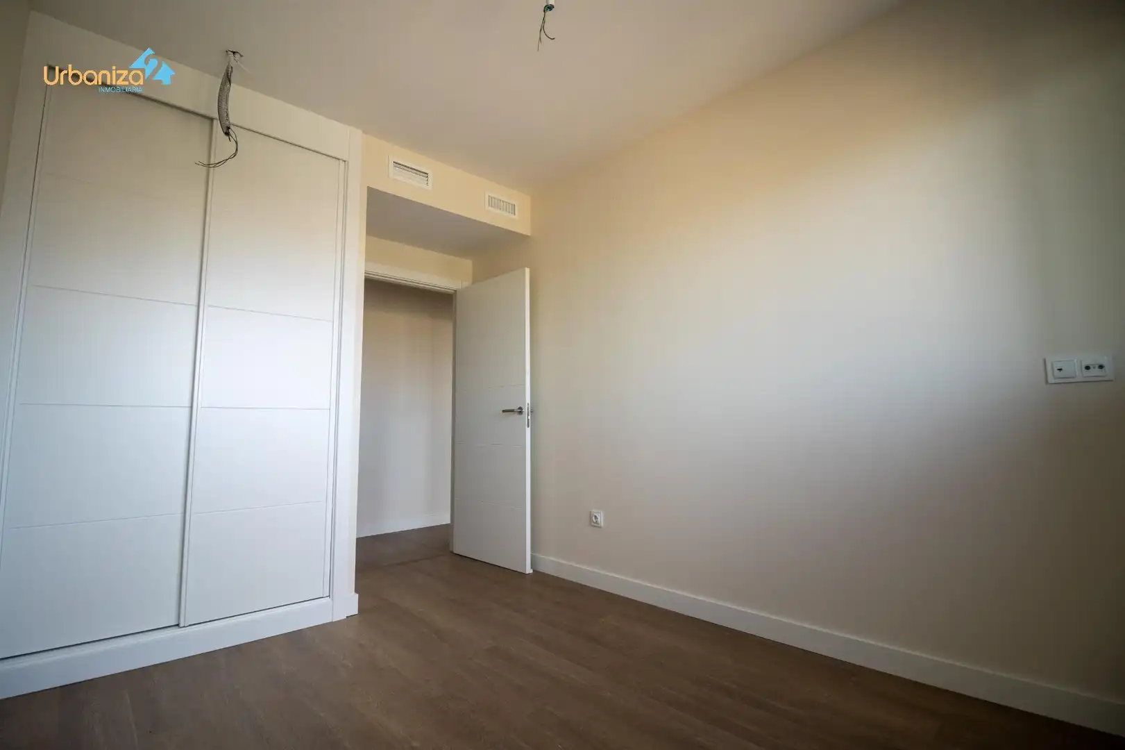 Bedroom of Flat for rent in Badajoz  with Private garden, Terrace and Community pool