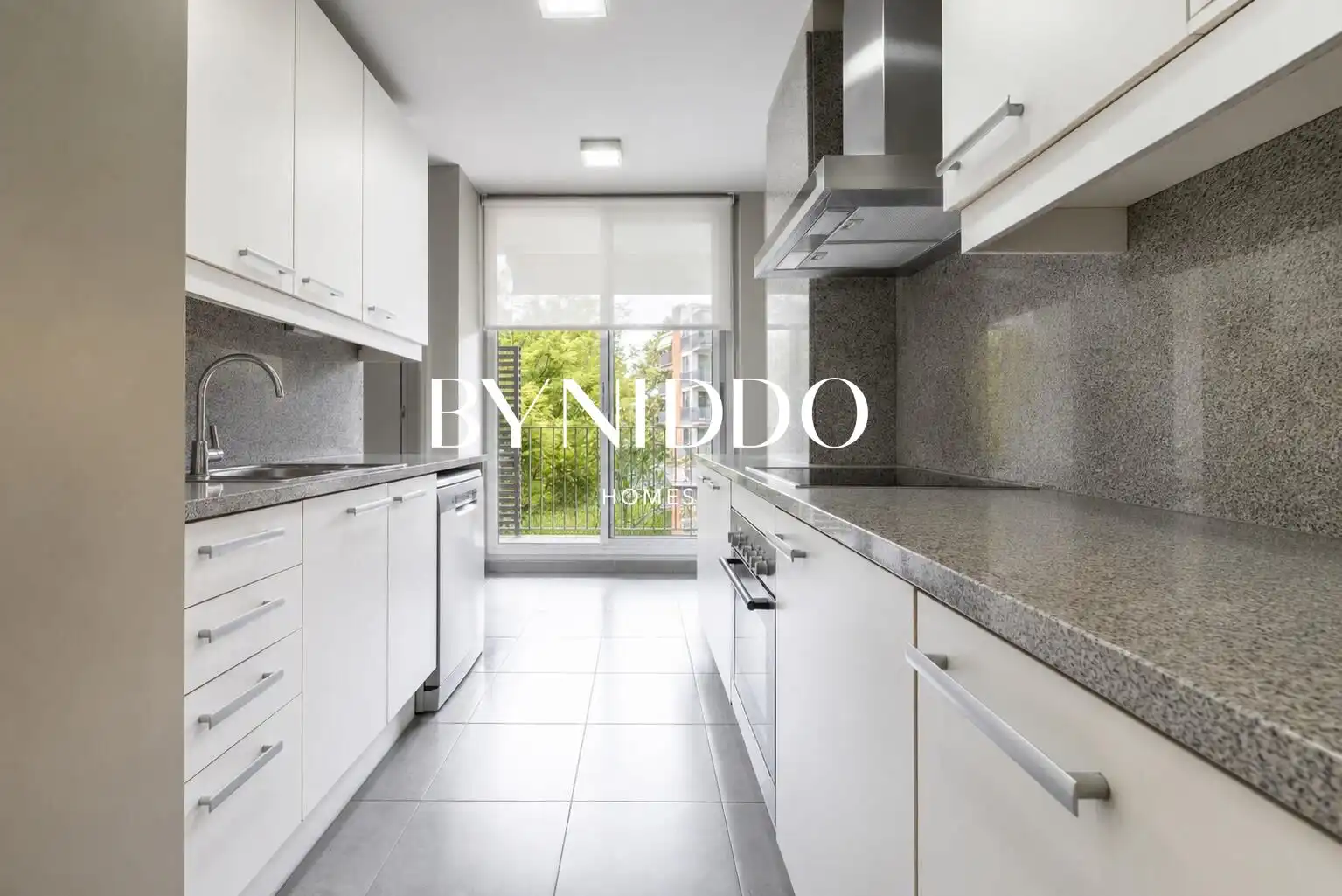 Kitchen of Flat for sale in Sant Cugat del Vallès  with Air Conditioner, Heating and Private garden