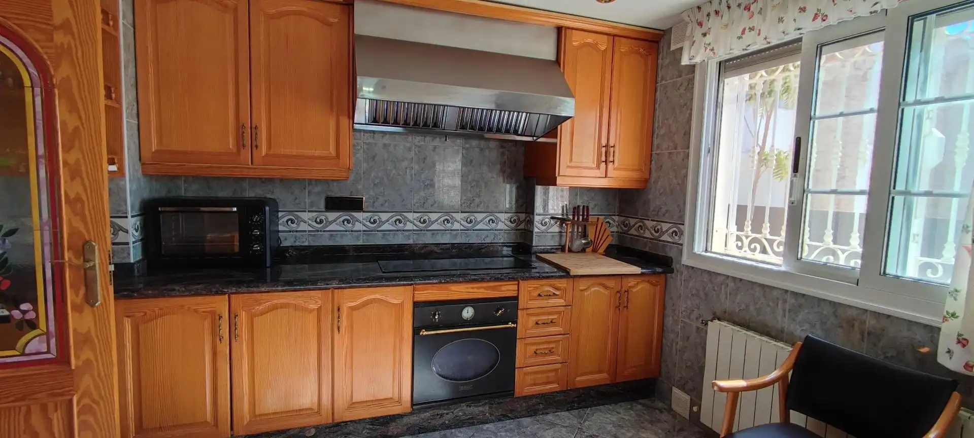 Cocina de Casa o chalet en venta en Elche / Elx con Aire acondicionado, Jardín privado y Terraza