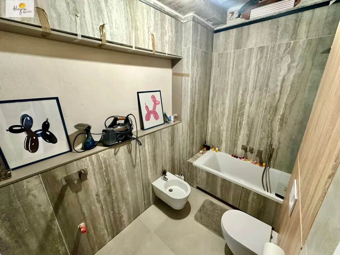 Baño de Apartamento en venta en Paterna con Aire acondicionado, Calefacción y Jardín privado