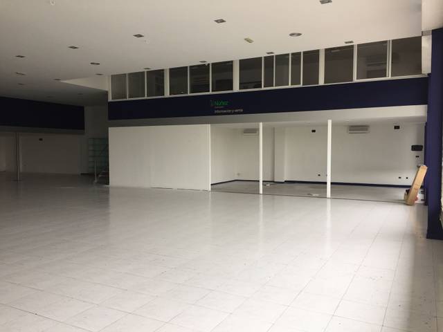 Nave industrial en Venta en Baixada da Hermida en Coruxo - Oia - Saiáns