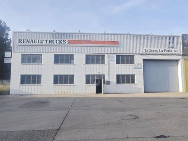 Industriegebäude zum Verkauf in Avenida de Zaragoza