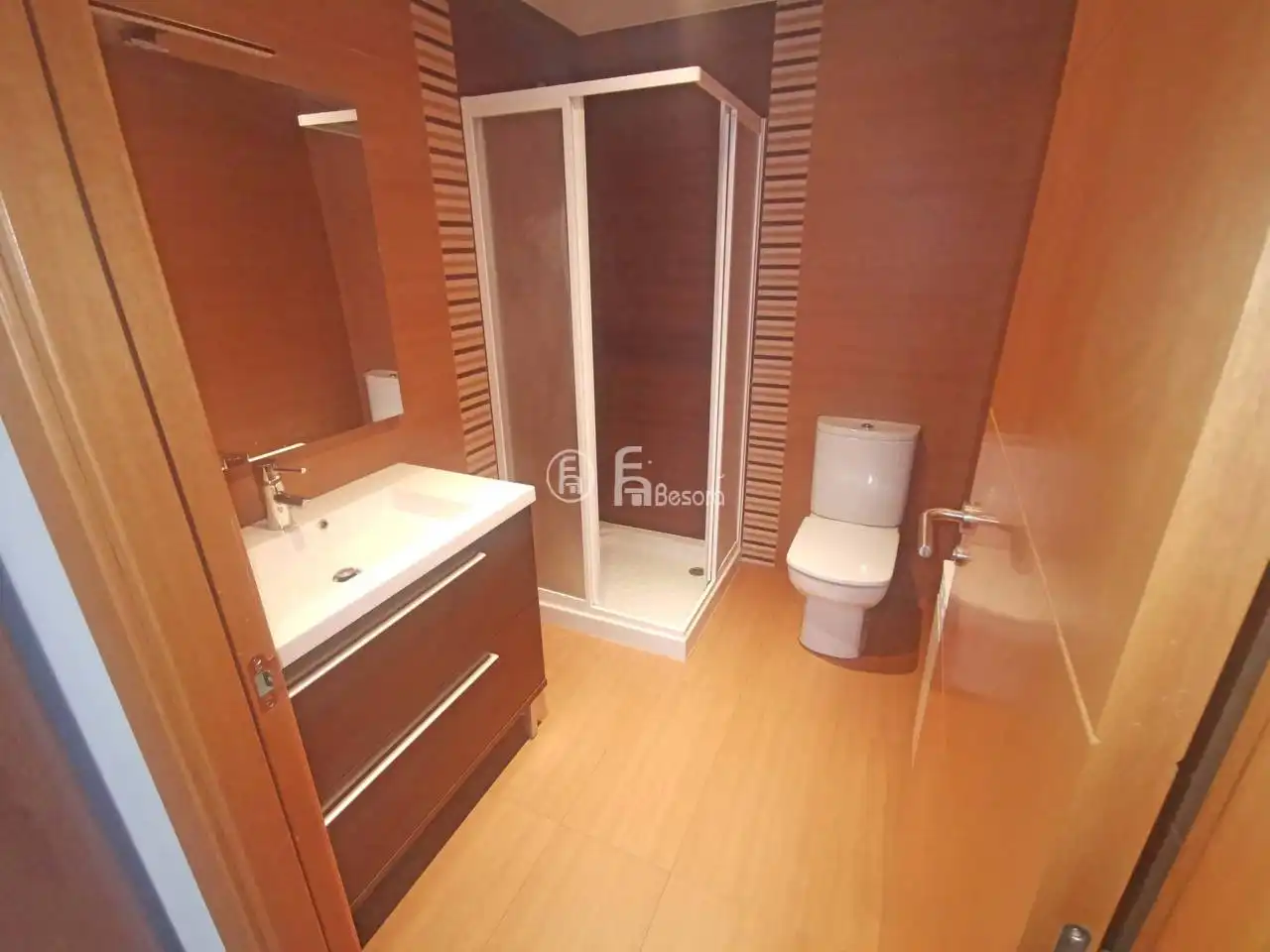 Bathroom of Flat for rent in Lleida  with Air Conditioner, Heating and Parquet flooring